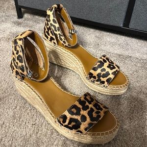New Franco Sarto cheetah wedges